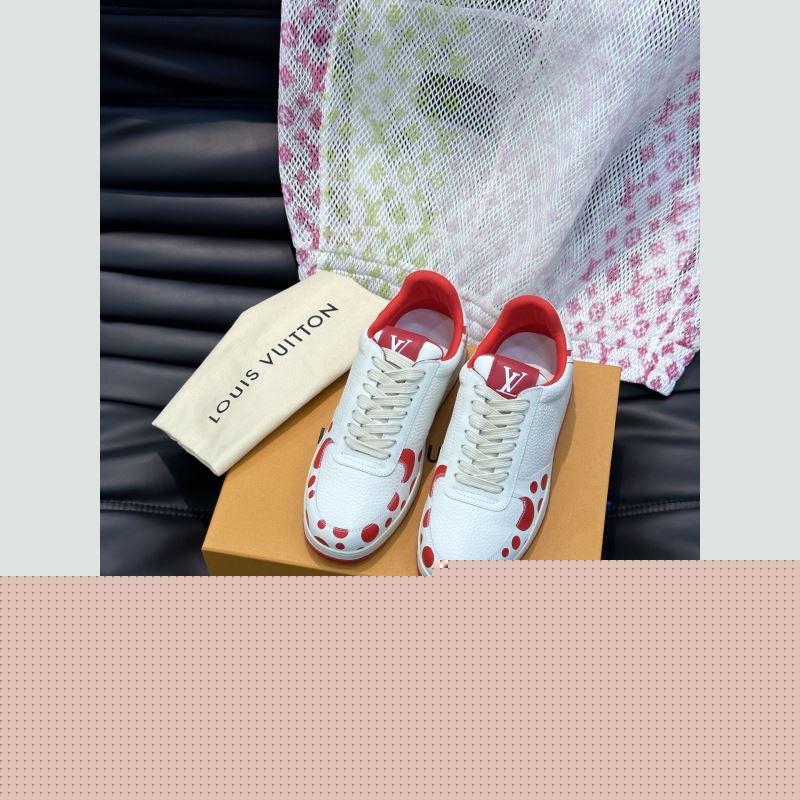 l**is V*t*n sneakers